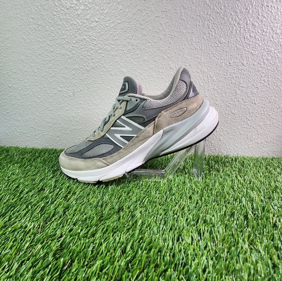 New Balance 990v6 Men's Size 12 Gray/White Running Shoes